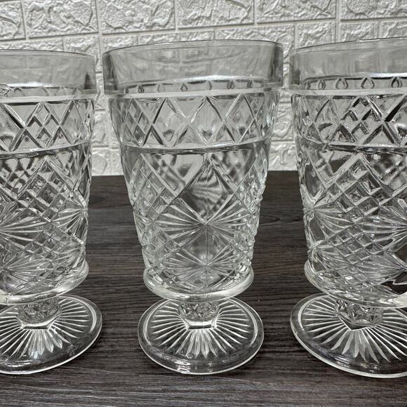 Hazel Atlas Gothic Big Top Peanut Butter Glasses Clear Pressed Drinking Set of 4 - Picture 2 of 10
